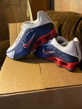 Nike Kids Shox Sneakers - White / Navy / Red